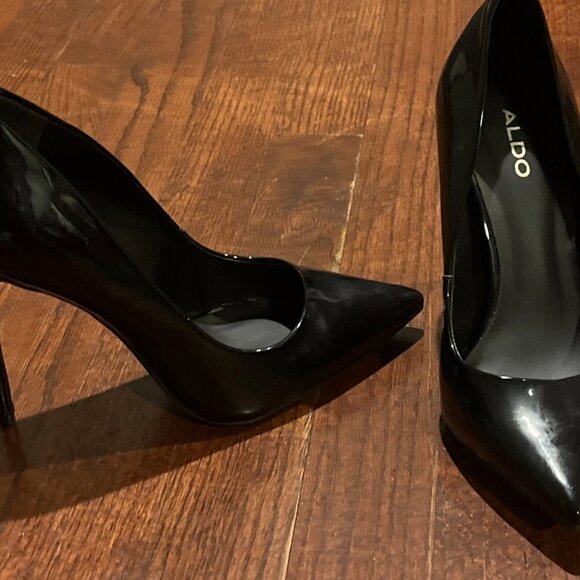 Aldo Patent Leather Black Stessy Heels - Picture 3 of 4